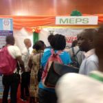 stand 2
